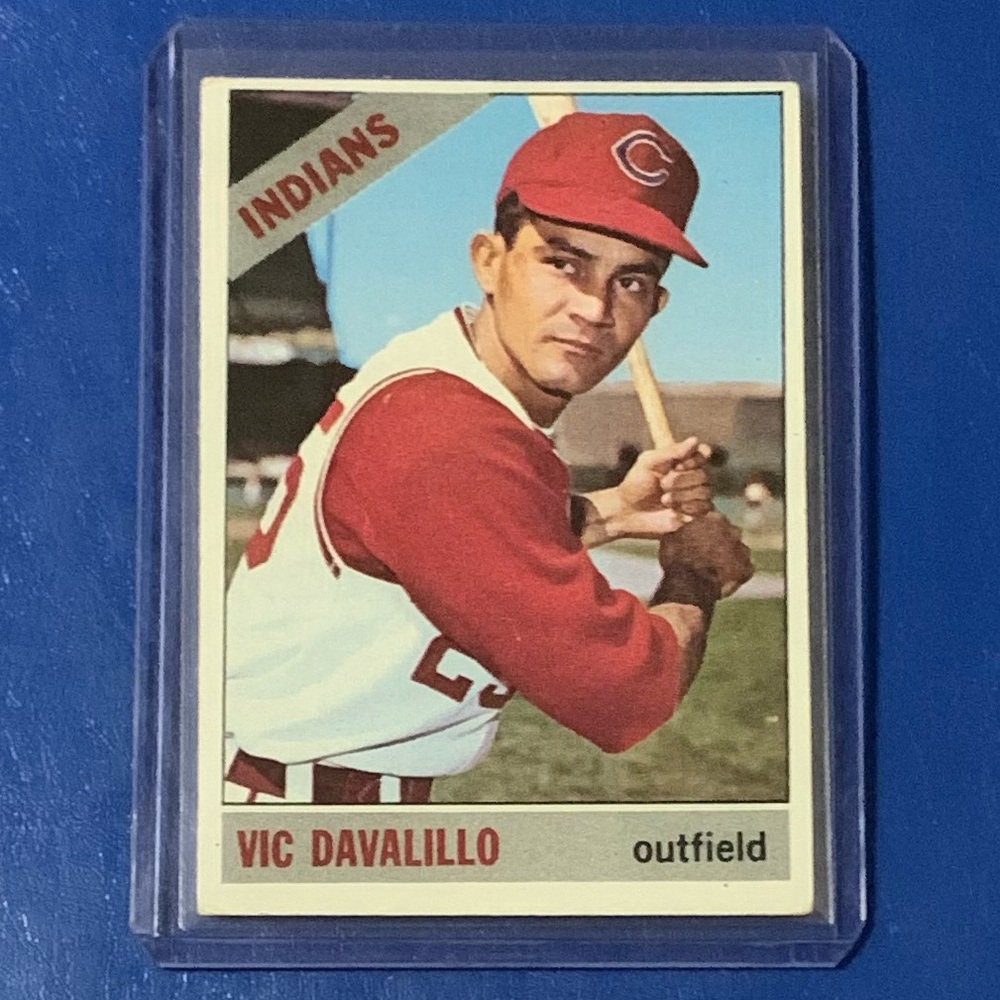 Vic Davalillo #325 1966 Topps Baseball Trading Card